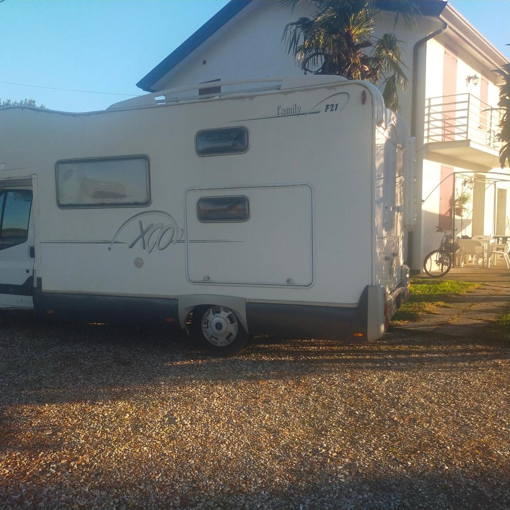 Mimoza Camper Hotel Бибионе Екстериор снимка